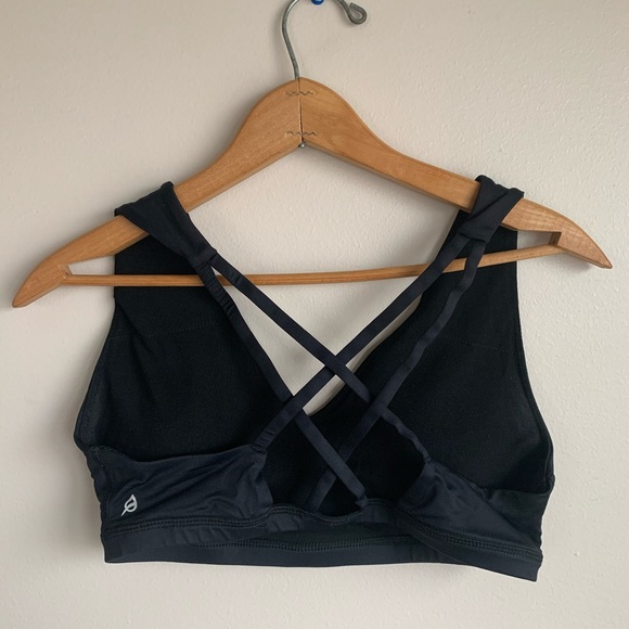 Ptula Veronica Embrace Sports Bra - Picture 4 of 5